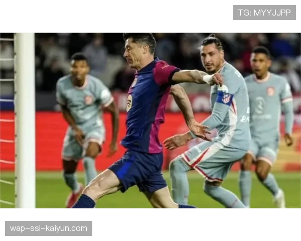 战术复盘：复盘拜仁欧冠晋级后的联赛表现，阵容轮换对防守稳定性的影响